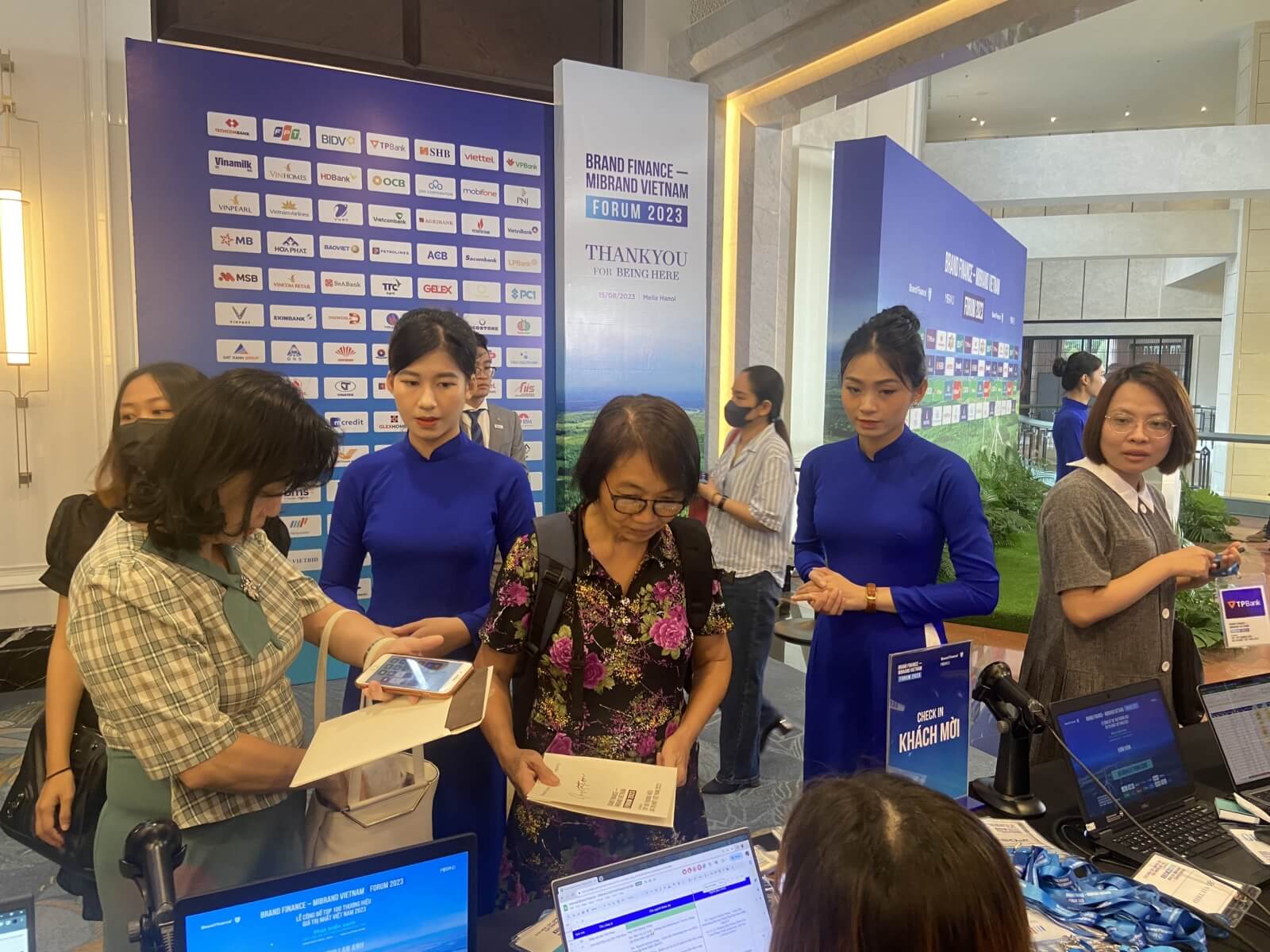 check-in sự kiện cho khách mời nhanh chóng và chuyên nghiệp bằng qr code 