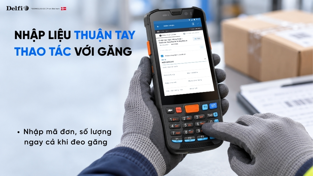 Bàn phím vật lý hỗ trợ nhập mã đơn hàng và số liệu trong công việc giao nhận, kiểm hàng.