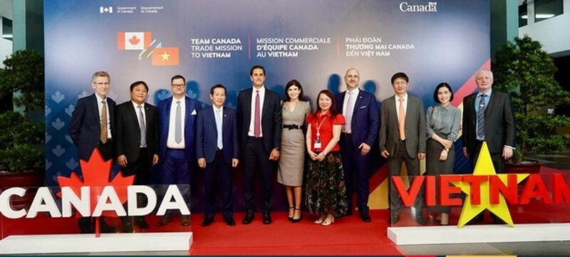 Khoảng 500 khách mời tham dự sự kiện team Canada Trade Mission to Vietnam tại Việt Nam