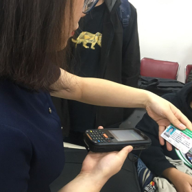 POINT MOBILE 60 - THIẾT BỊ ĐIỂM DANH GÂY NHỚ THƯƠNG CỦA SINH VIÊN ĐẠI HỌC QUỐC GIA HÀ NỘI