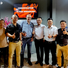 TRI ÂN VÀ KHEN THƯỞNG NHÂN VIÊN CỐNG HIẾN HƠN 10 NĂM TẠI DELFI VIỆT NAM TỪ CHỦ TỊCH TẬP ĐOÀN DELFI ĐAN MẠCH