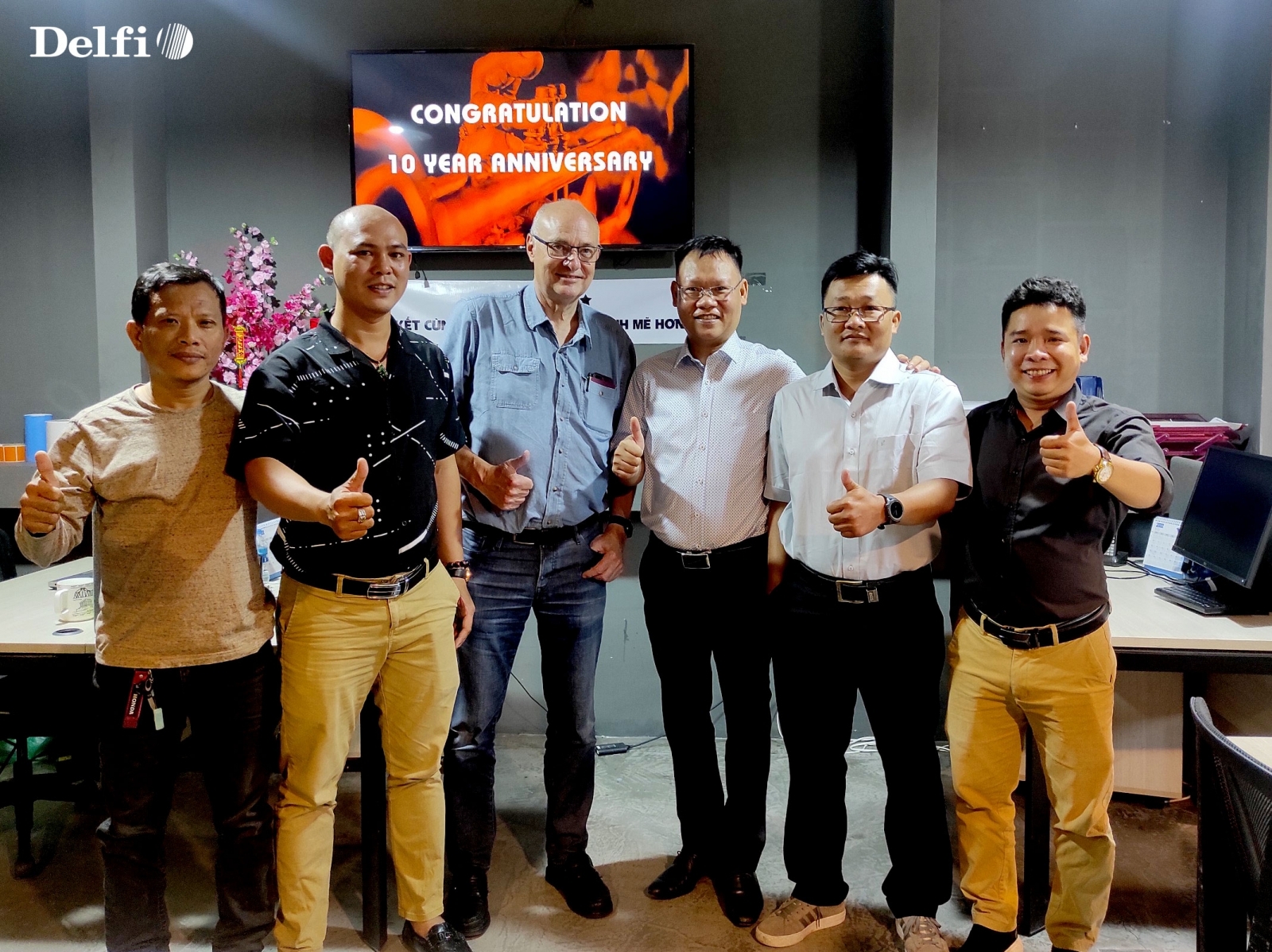 TRI ÂN VÀ KHEN THƯỞNG NHÂN VIÊN CỐNG HIẾN HƠN 10 NĂM TẠI DELFI VIỆT NAM TỪ CHỦ TỊCH TẬP ĐOÀN DELFI ĐAN MẠCH